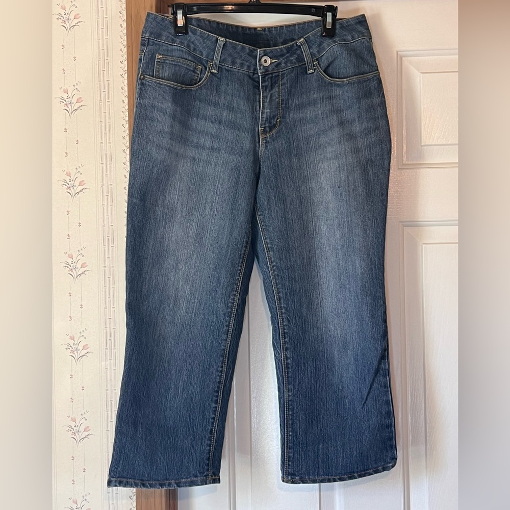 Medium Wash Crop Jeans